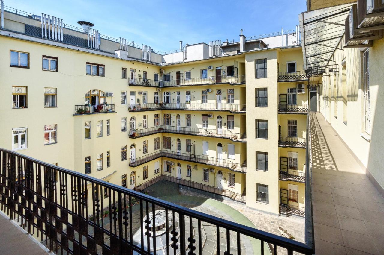 Rakoczi Road Central Location Budapest Eksteriør billede